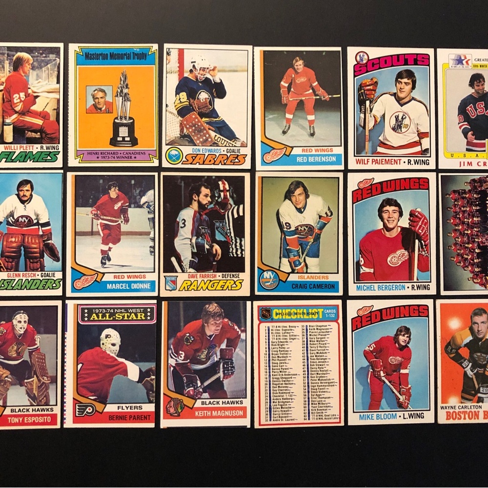 18 card lot of vintage 1970s Hockey cards Keith Magnuson Red Berenson Farrish